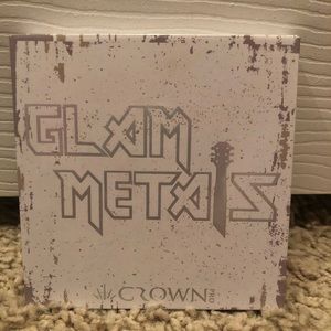 Glam Metals eyeshadow palette